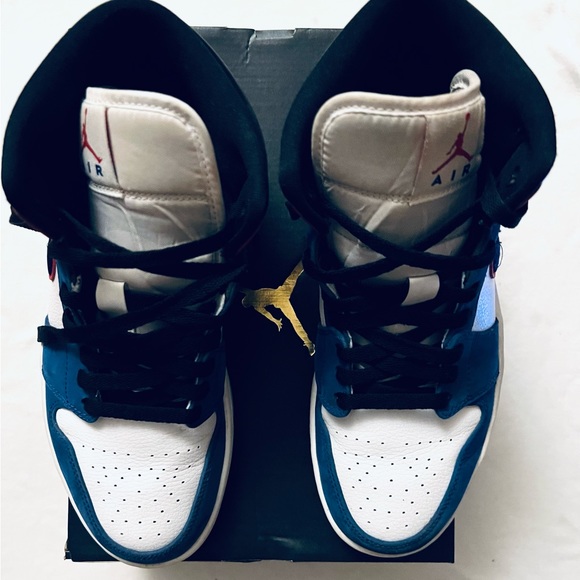 Nike Air Jordan 1 Mid Multicolored Swoosh Men’s Size 8-5” - Picture 6 of 7